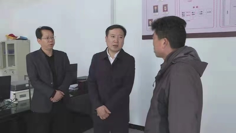 衡南县人民政府门户网站--政务公开--县领导督导当前重点工作--工作