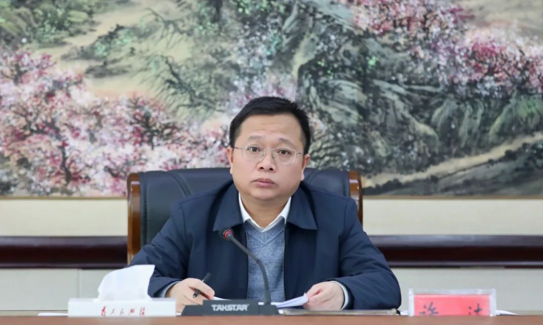 衡南县人民政府门户网站--政务公开--许达主持召开县政府工作碰头会