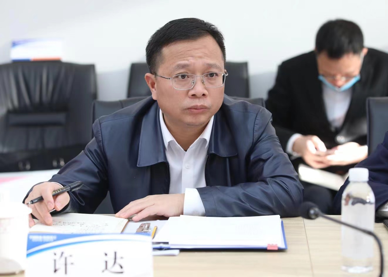 衡南县人民政府门户网站--政务公开--许达在特变电工调研时强调:谋