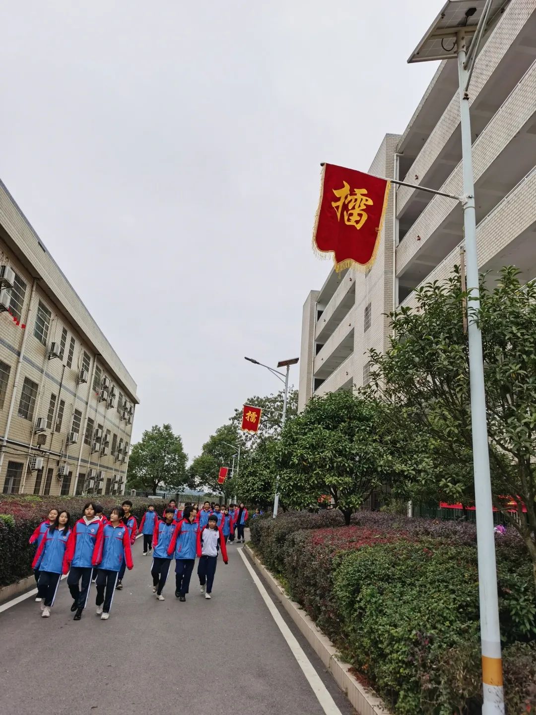 班级挑战同奋进,擂台赛上显神威 ——衡南县第三中学举行班级擂台赛